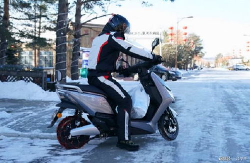 电动车冬天续航“打折”别慌，五招解决跑不远难题